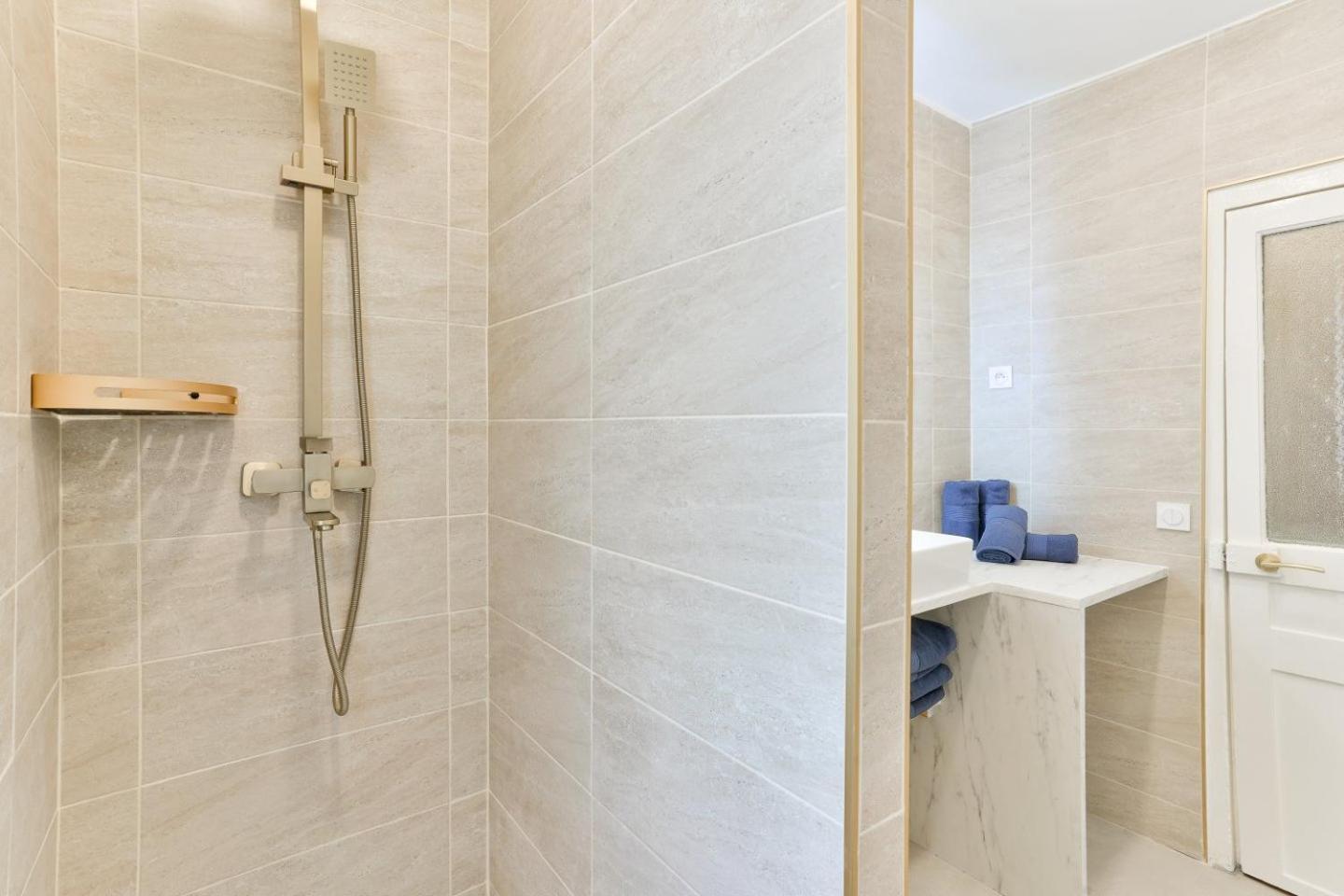Charmant Appartement A Montmartre-Sacre Coeur Parijs Buitenkant foto
